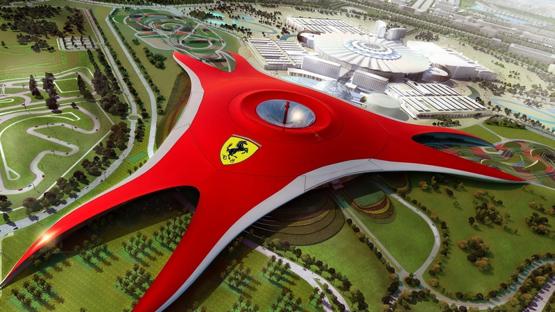 Ferrari World Những ai muốn trải nghiệm cảm giác ngồi sau vô lăng xe đua F1 có thể thử tại Ferrari World, cùng nằm trên Yas Island. nhung dieu khien abu dhabi tuyet hon dubai trong mat du khach