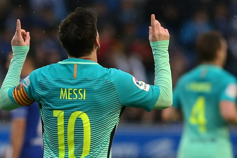 hoi chung phu thuoc messi tro lai dinh diem voi barcelona