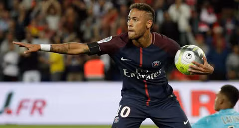 10 ban hop dong dat gia nhat he 2017