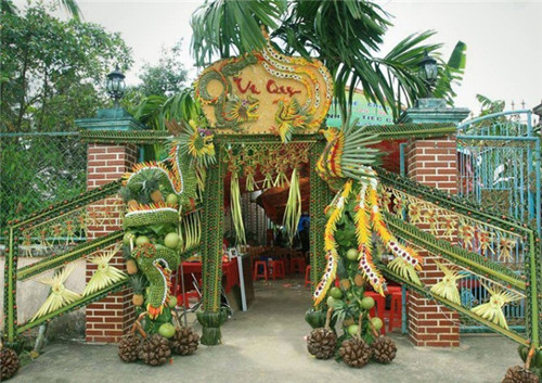 nhung cong cuoi bang la dua chat nhat qua dat