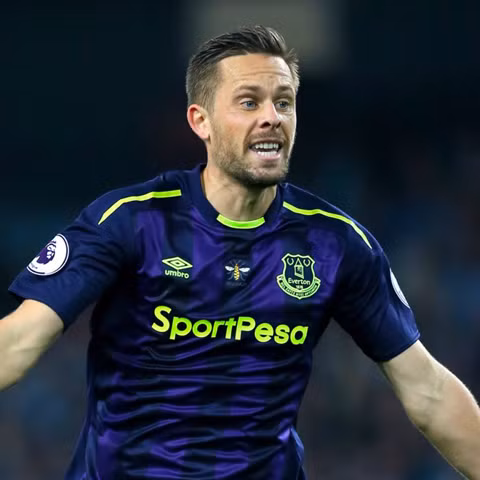 10 ban hop dong dat gia nhat he 2017