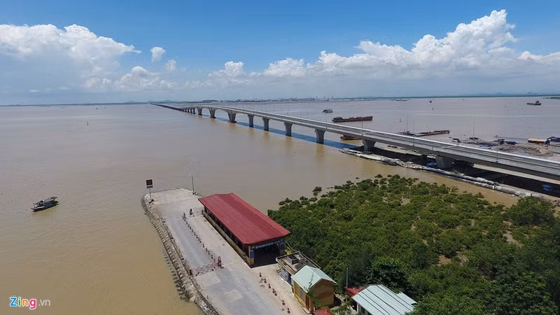 toan canh cau vuot bien dai nhat viet nam