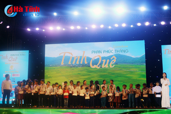 sau lang dem nhac tinh que danh cho nguoi dan loc ha