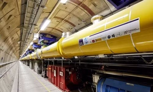 may laser tia x sang gap mot ty lan cac may hien nay