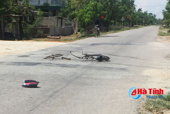 xe may kep 3 dam cu gia bi thuong nang