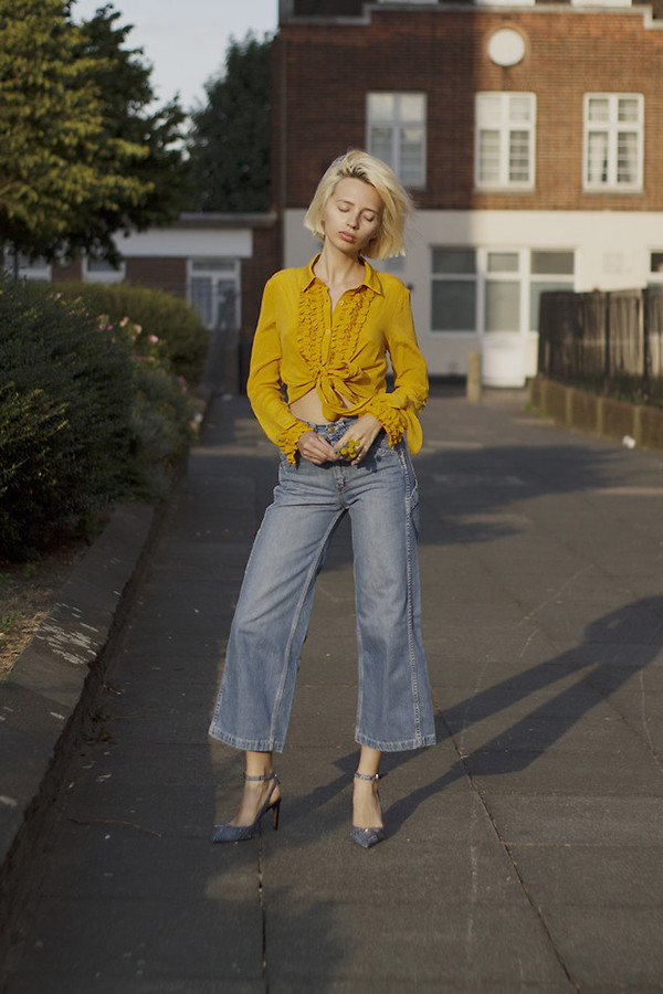 thu den roi ngai ngan gi khong dien gam vang mu tat