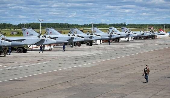 Đối đầu Nga-Mỹ trong "chiến tranh giá rẻ" ảnh 1 doi dau nga my trong chien tranh gia re