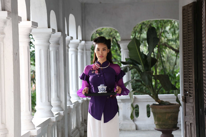 Lan Khuê vào vai nhân vật Tư Thì trong phim. cuoc chien me chong nang dau duoc he lo trong teaser phim me chong