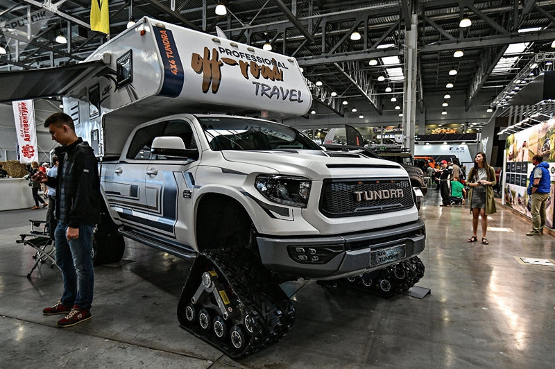 nhung mau xe dia hinh an tuong tai trien lam moscow off road show 2017