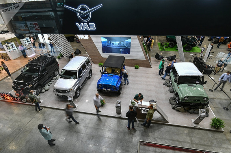 nhung mau xe dia hinh an tuong tai trien lam moscow off road show 2017