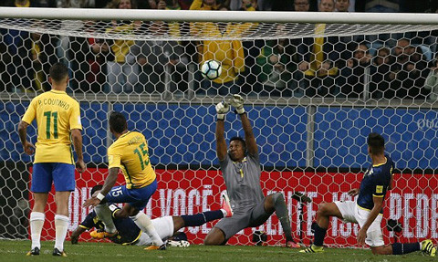 paulinho va coutinho no sung brazil noi dai mach thang