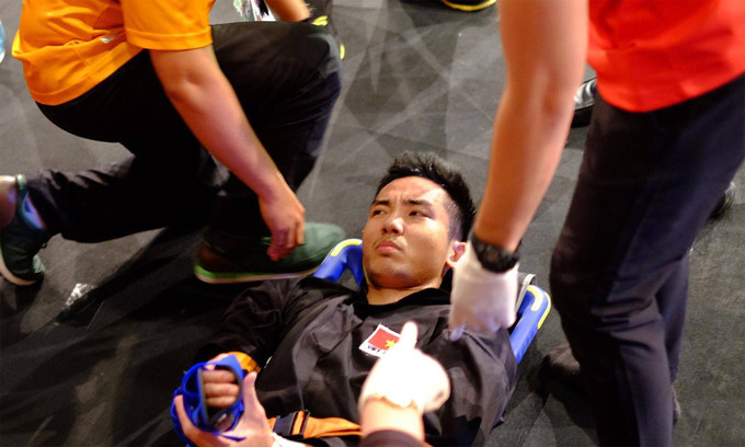 vo si viet nam gay tay bi xu thua o tran tranh hc vang voi malaysia