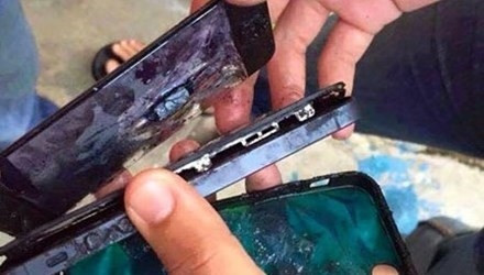Cẩn thận cháy nổ smartphone mùa nắng nóng ảnh 1 Cẩn thận cháy nổ smartphone mùa nắng nóng ảnh 1