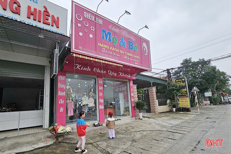 Quy mô diện tích không đạt tiêu chuẩn nhưng cửa hàng này vẫn gắn mác là siêu thị A.D. bqbht_br_1.jpg