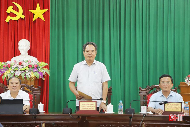Trưởng ban Nội chính Tỉnh ủy Nguyễn Đình Hải kết luận phiên tiếp công dân. 87.jpg