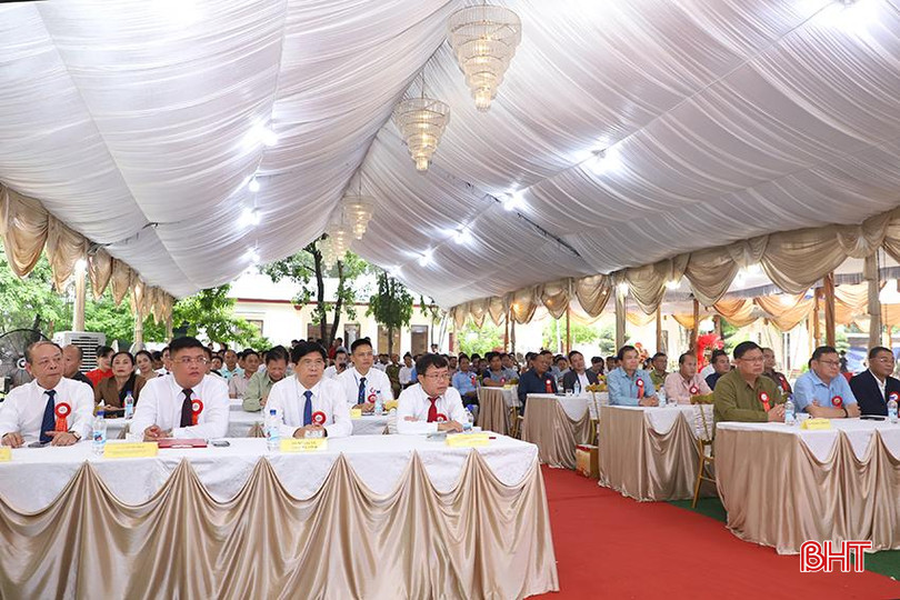 Đại biểu tham dự lễ kỷ niệm. 3.jpg