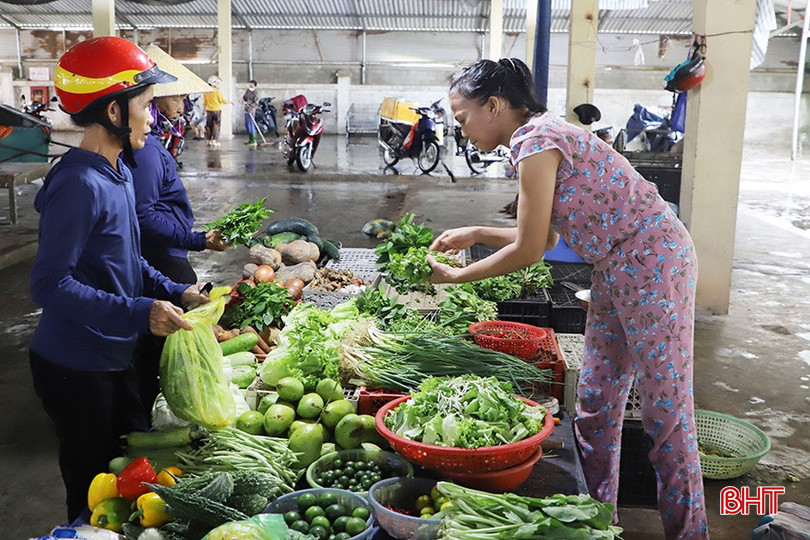 Rau gia vị như như hành lá, ngò, rau quế... có mức tăng cao hơn 3.jpg