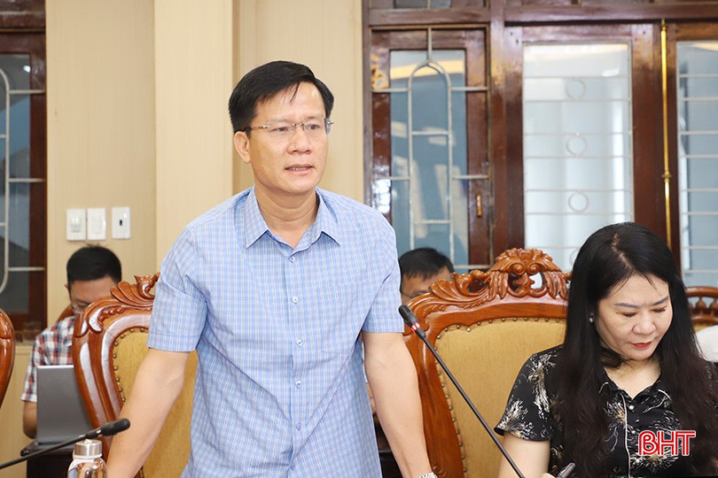Giám đốc Sở Tài chính Trịnh Văn Ngọc phát biểu tại buổi làm việc. 2.jpg