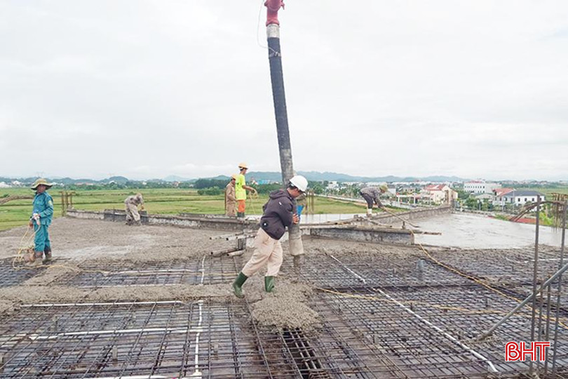Đến ngày 31/7, tỷ lệ giải ngân vốn đầu tư công của Hà Tĩnh đạt 56,2% kế hoạch vốn Thủ tướng giao và 50% kế hoạch vốn đã phân bổ. 76.jpg