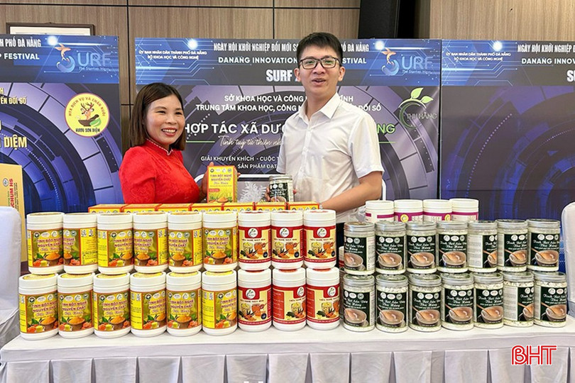 แป้งมันสำปะหลังและขมิ้นเป็นผลิตภัณฑ์ 2 ชนิดที่ได้รับการรับรองให้เป็นผลิตภัณฑ์อุตสาหกรรมชนบททั่วไปในระดับจังหวัดในปี 2568 bqbht_br_1.jpg