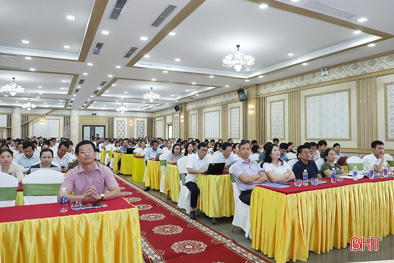 Đại biểu tham dự chương trình tập huấn. bqbht_br_1.jpg