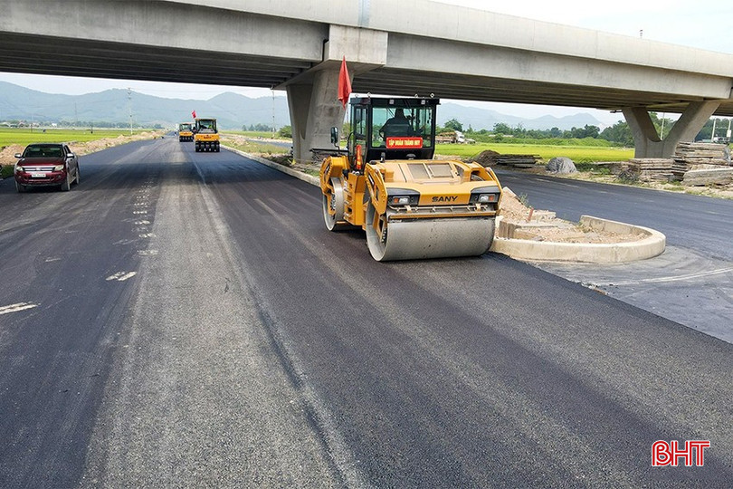 Tổng giá trị giải ngân kế hoạch vốn đầu tư công do địa phương quản lý đến ngày 20/6 đạt hơn 3.492 tỷ đồng, bằng 76,6% kế hoạch Thủ tướng Chính phủ giao. Ảnh: Văn Đức. bqbht_br_duong-ham-nghi-keo-dai.jpg