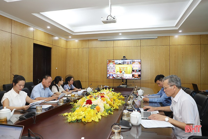 Đại biểu tại điểm cầu Hà Tĩnh. bqbht_br_2-7554.jpg