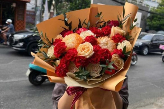 Gợi ý chọn hoa sinh nhật "chuẩn gu" và địa chỉ shop hoa tươi uy tín tại TP Hồ Chí Minh