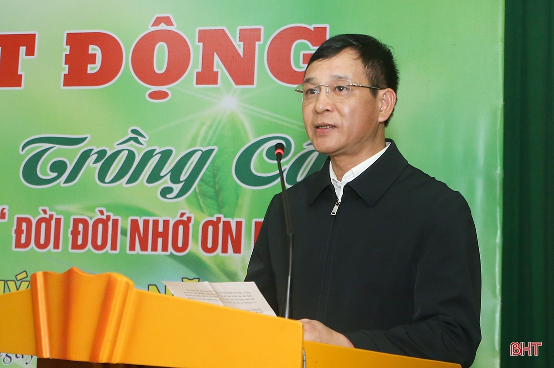 Chủ tịch UBND tỉnh dự lễ phát động trồng cây đầu xuân tại Can Lộc