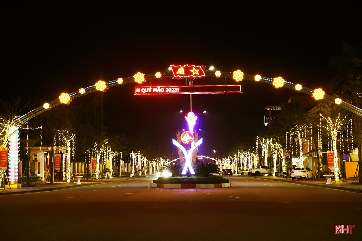 Xuân về rực rỡ trên đô thị trẻ phía Nam Hà Tĩnh