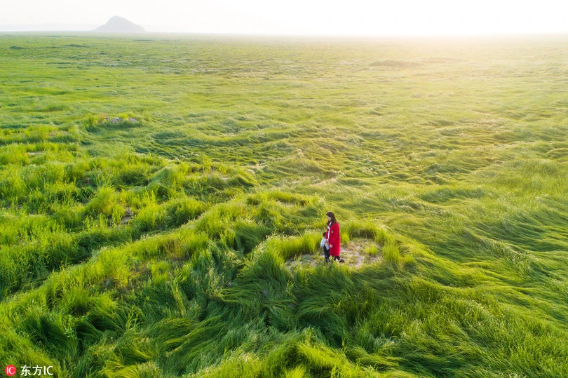 han han bien ho nuoc ngot lon nhat trung quoc thanh dong co