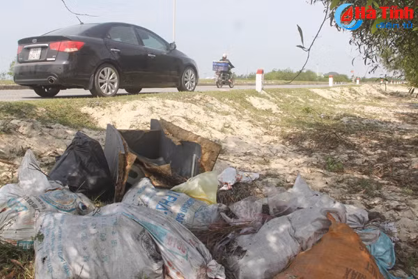 rac tan cong duong ve khu du lich thien cam