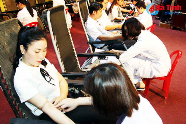 ra mat clb ngan hang mau song huyen nghi xuan