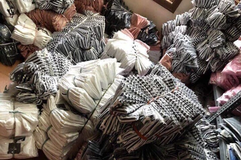 Công việc bán hàng online bận rộn khiến tôi bỏ bê gia đình, con cái. Ảnh: N.Q. toi suyt mat viec mat gia dinh vi mai kiem tien