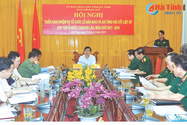 ha tinh trien khai nhiem vu don hai cot liet sy o lao ve nuoc an tang