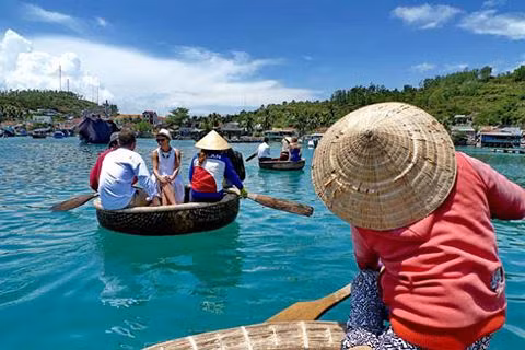 tour ngan ngay len ngoi dip nghi gio to hung vuong va 30 4