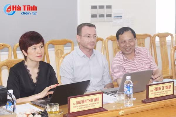 afd va huyen thach ha thong nhat lo trinh trien khai thuc hien du an thuy loi