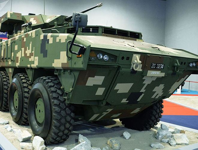 can canh dan vu khi tien tien tai trien lam quoc phong o malaysia