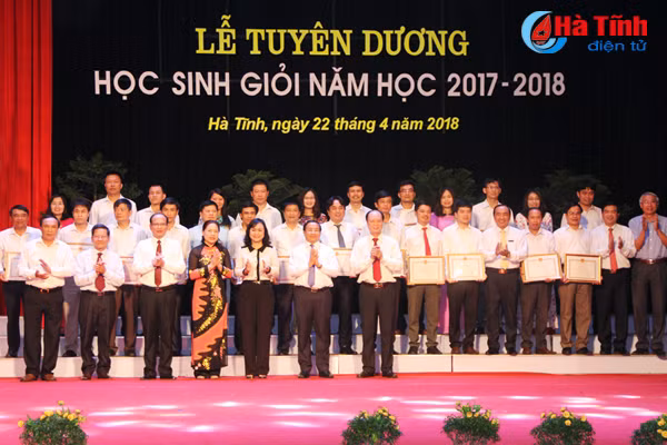 ha tinh xep thu 3 toan quoc ve so luong hoc sinh gioi cap quoc gia