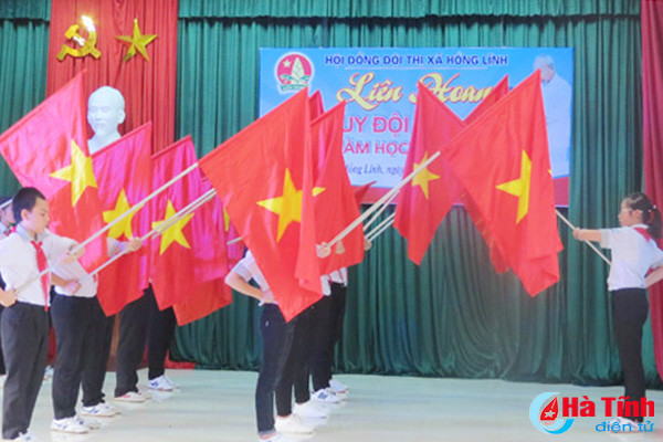 cuoc hoi ngo cua cac chi huy doi gioi cap tinh