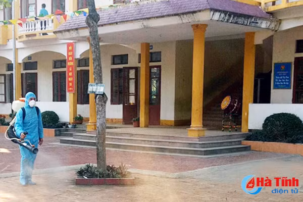 bung phat o dich thuy dau o ha tinh nguoi dan can du phong lay nhiem