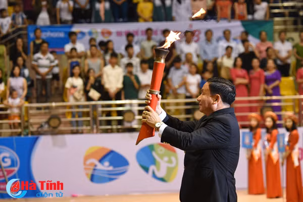 ha tinh khai mac trong the dai hoi tdtt lan thu viii