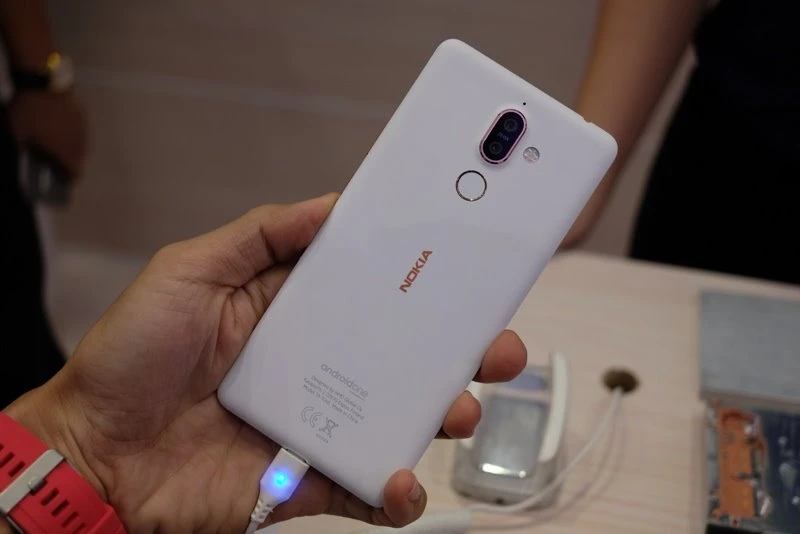 hinh anh chi tiet nokia 7 plus va nokia 6 moi vua ra mat tai viet nam