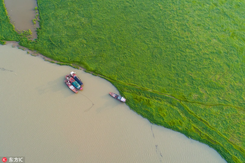 han han bien ho nuoc ngot lon nhat trung quoc thanh dong co