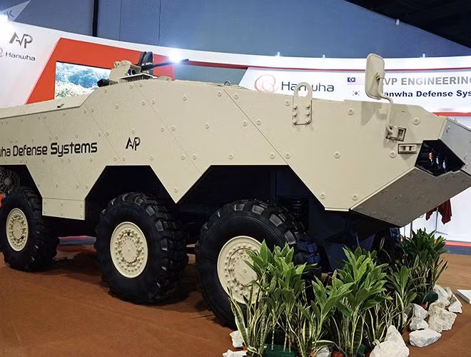 can canh dan vu khi tien tien tai trien lam quoc phong o malaysia