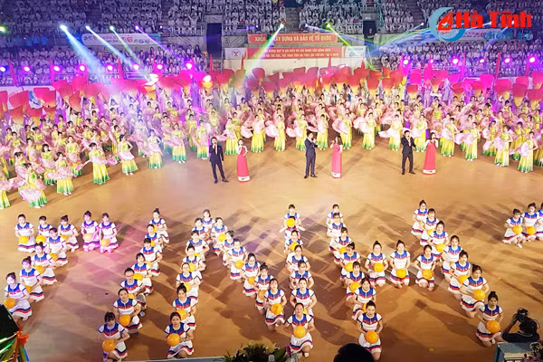 ha tinh khai mac trong the dai hoi tdtt lan thu viii