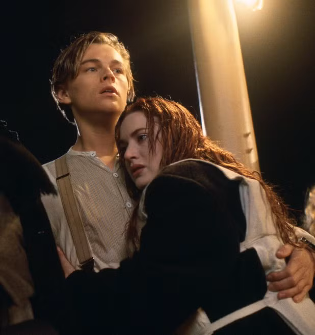 chuyen ve dan nhac choi dan va chim xuong dai duong cung titanic