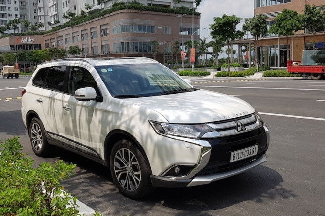 trieu hoi gan nghin xe mitsubishi tai viet nam do loi he thong dien