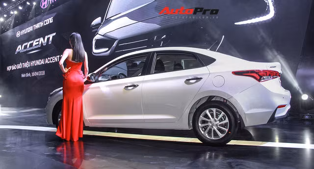 hyundai accent 2018 lap rap gia tu 425 trieu dong de doa toyota vios