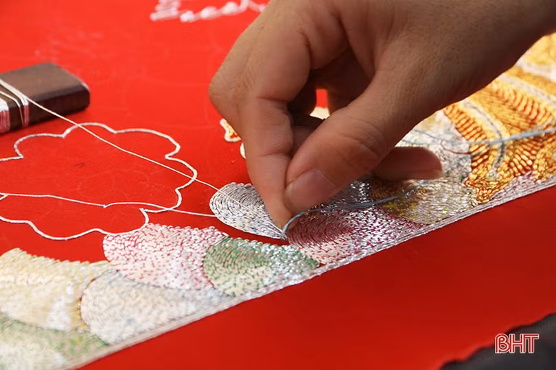 Nghề thêu ở Kỳ Lợi tạo việc làm, tăng thu nhập